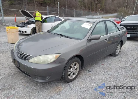 2005 Toyota Camry Le from USA, damaged, VIN 4T1BE32K65U501349